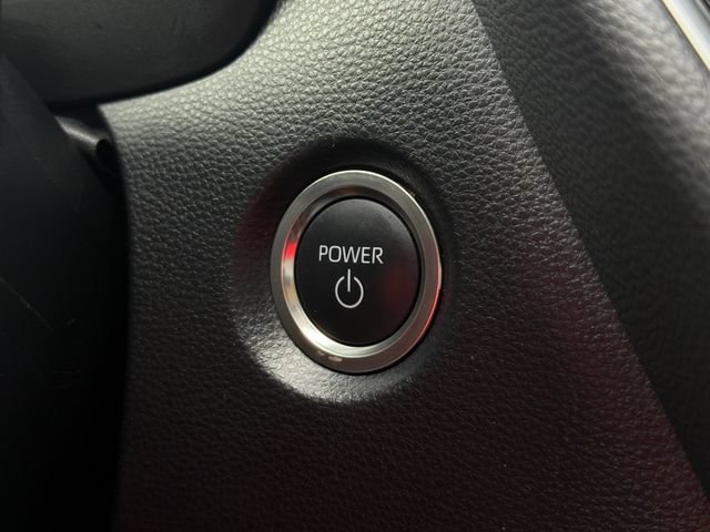 Used 2026 Toyota Corolla XLE FWD image 22