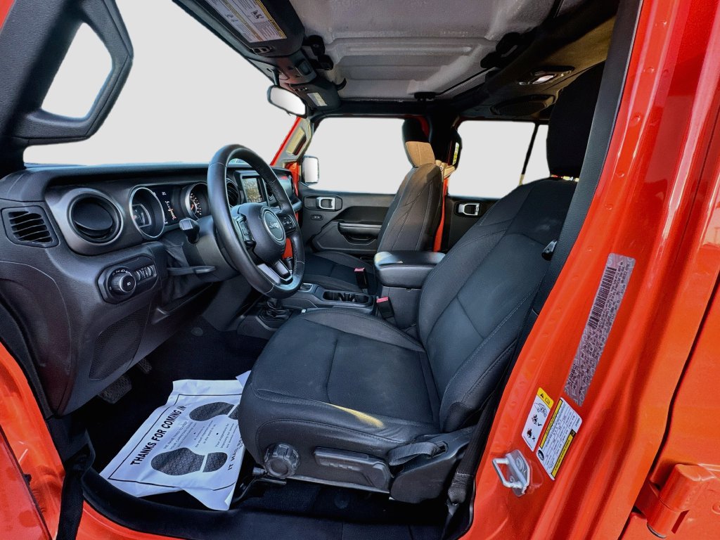 Used 2018 Jeep Wrangler Unlimited Sport S AWD/4WD image 23
