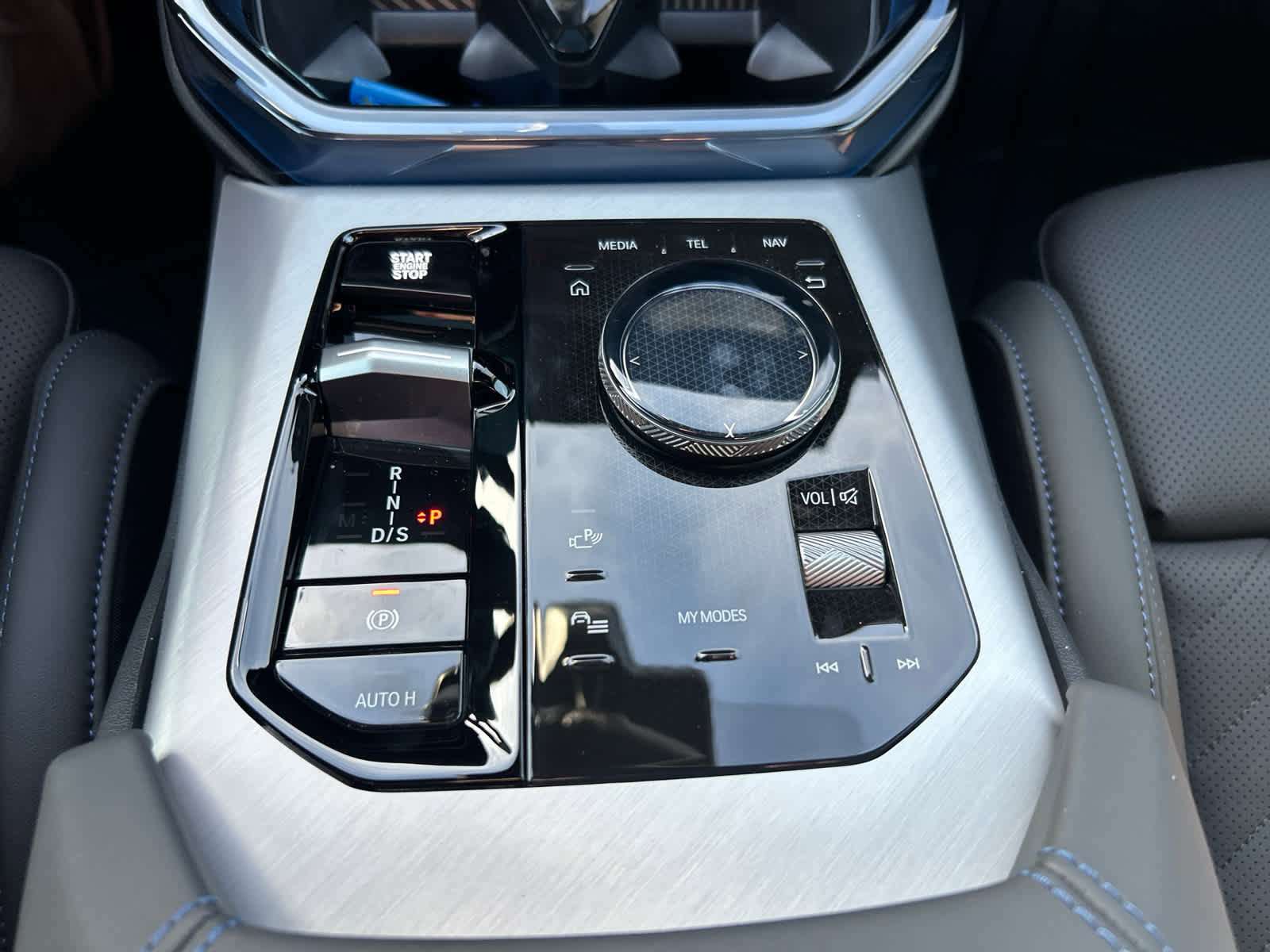 Used 2026 BMW X3 xDrive30 w/ Premium Package image 31