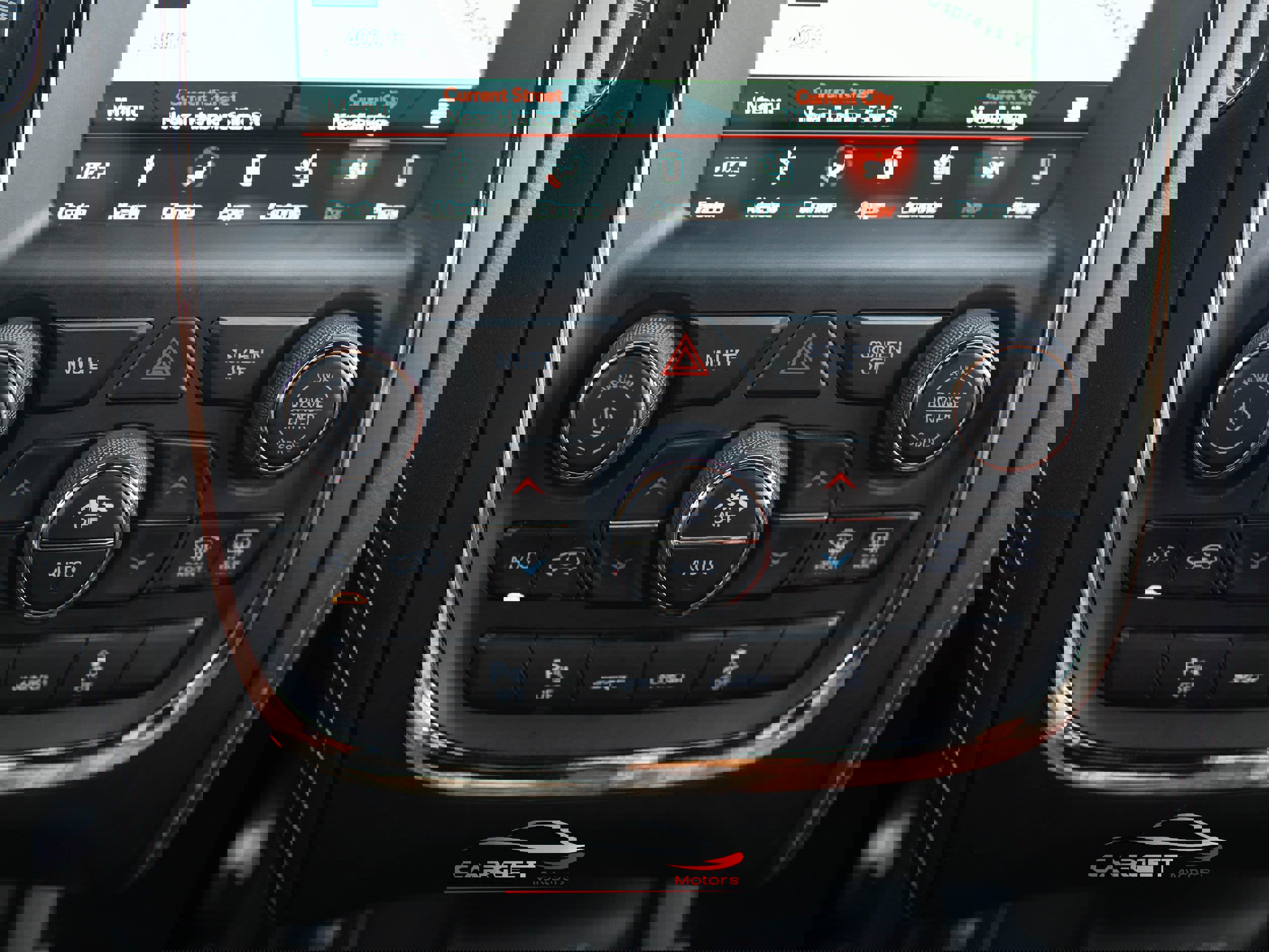 Used 2018 Dodge Durango SRT w/ SRT Interior Appearance Group image 33