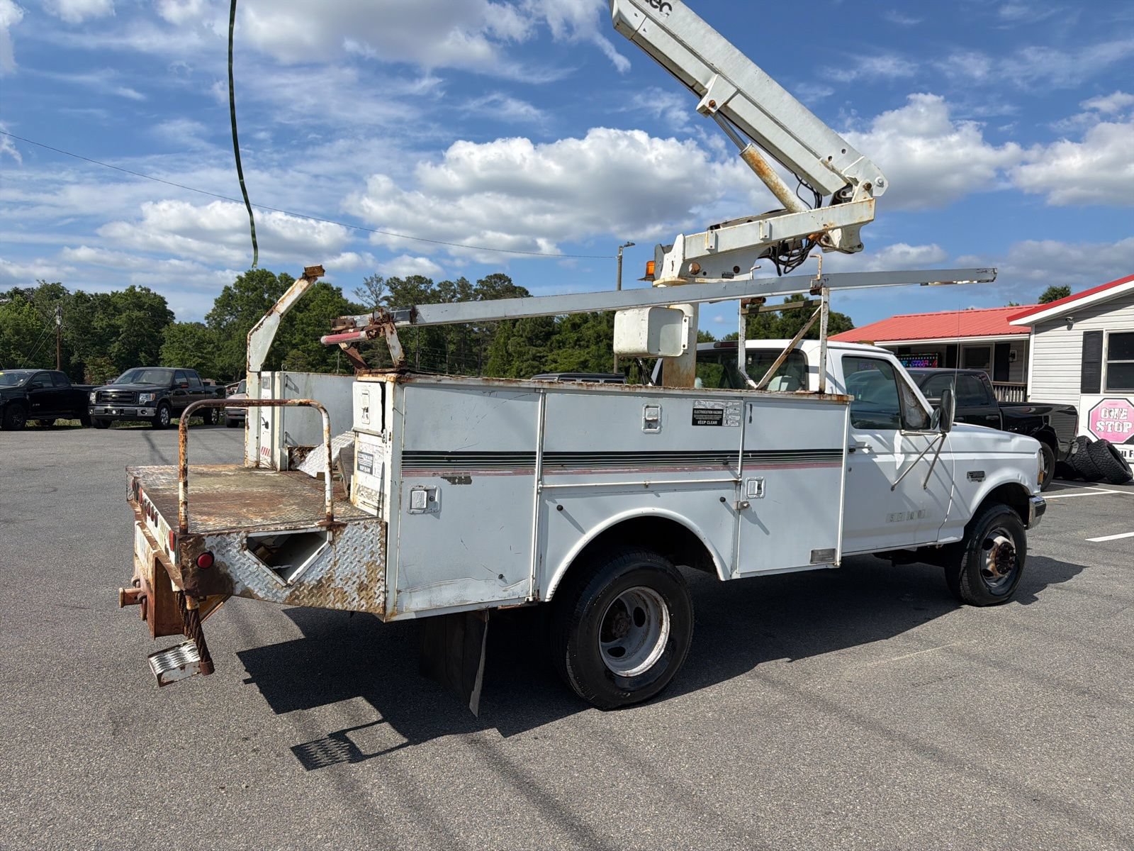 Used 1995 Ford F450 2WD Regular Cab Super Duty image 4
