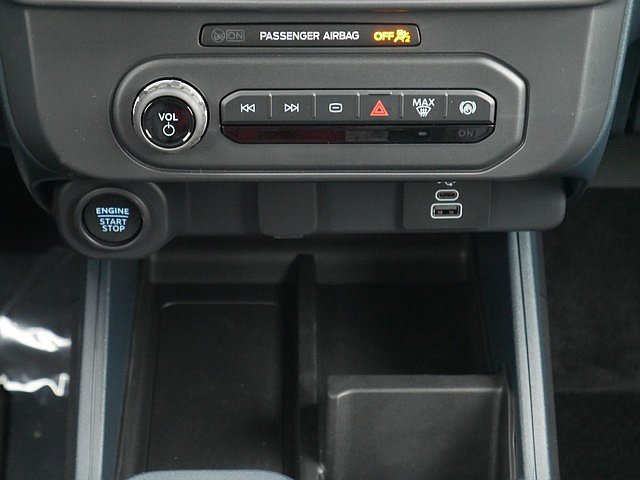 New 2026 Ford Maverick Lobo AWD/4WD image 21