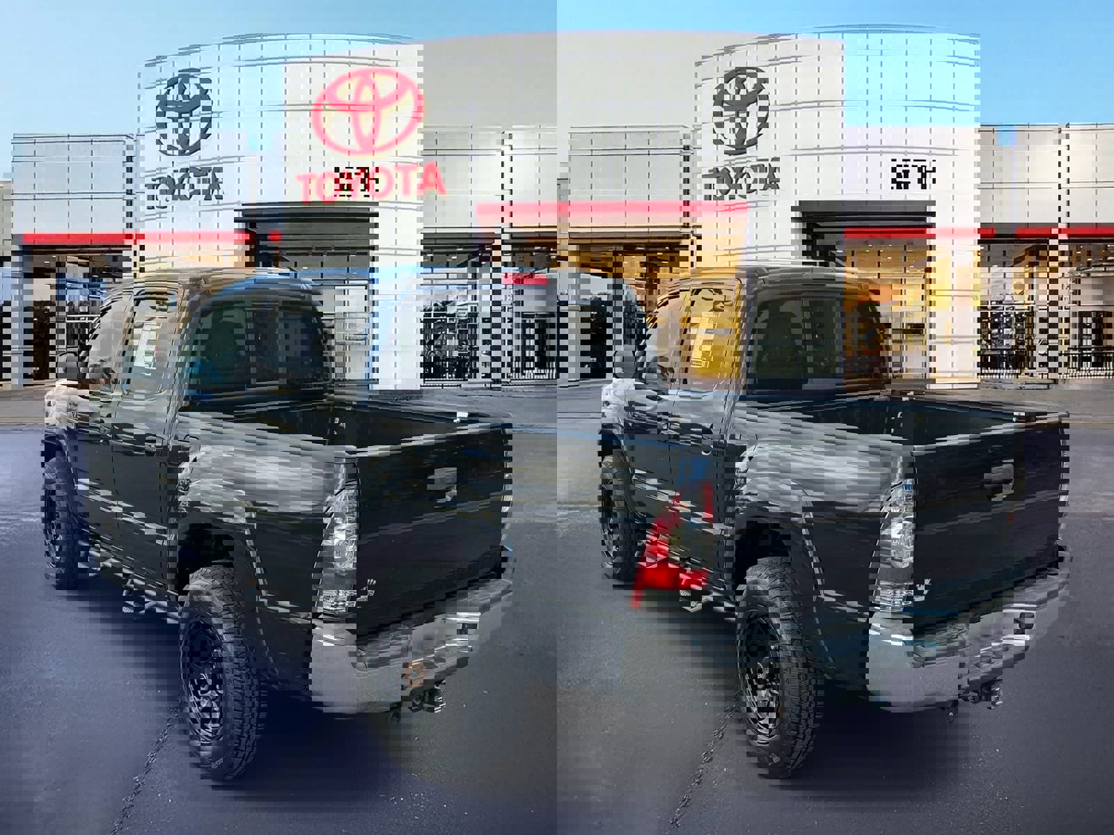 Used 2013 Toyota Tacoma 4x4 Double Cab w/ SR5 Pkg image 7