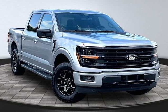 New 2026 Ford F150 XLT w/ Equipment Group 302A MID