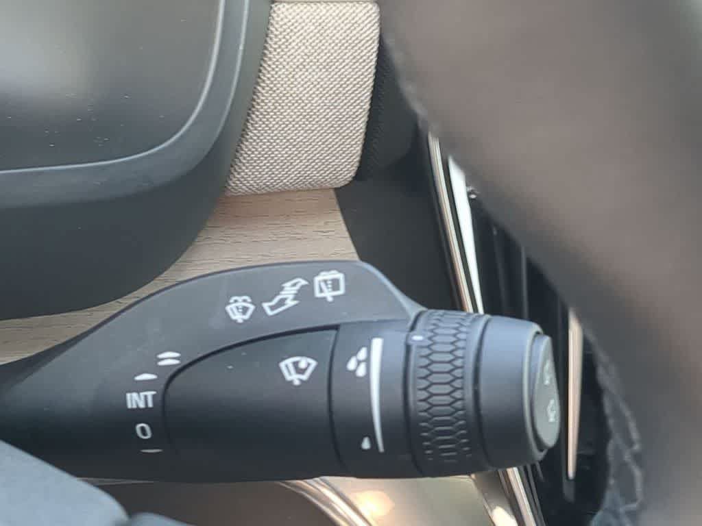 Certified 2026 Volvo XC90 T8 Ultra AWD/4WD image 24