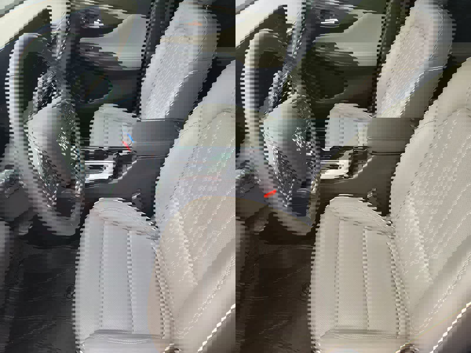 Used 2024 Buick Envista Avenir image 13