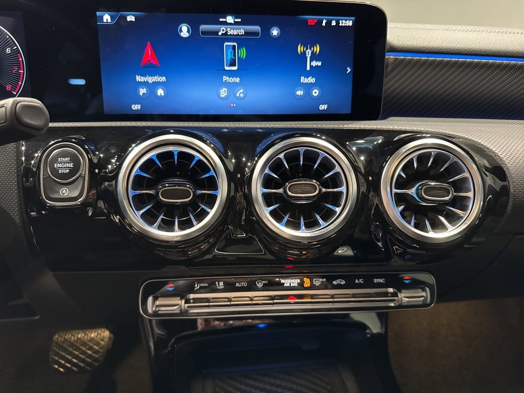 Used 2024 Mercedes-Benz CLA 250 4MATIC image 17