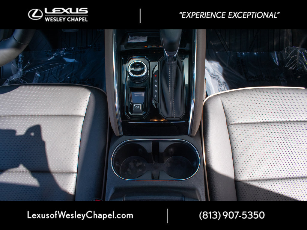 Used 2026 GMC Canyon Denali AWD/4WD image 19
