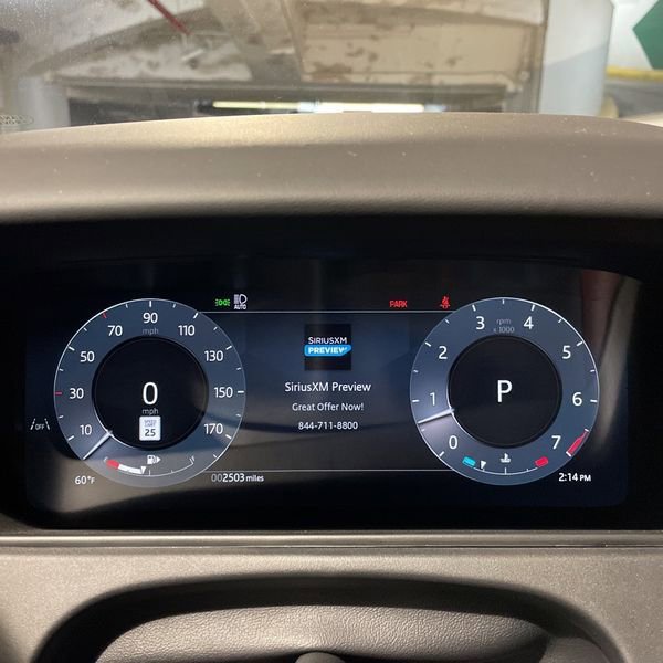 Used 2026 Land Rover Range Rover Velar Autobiography image 11