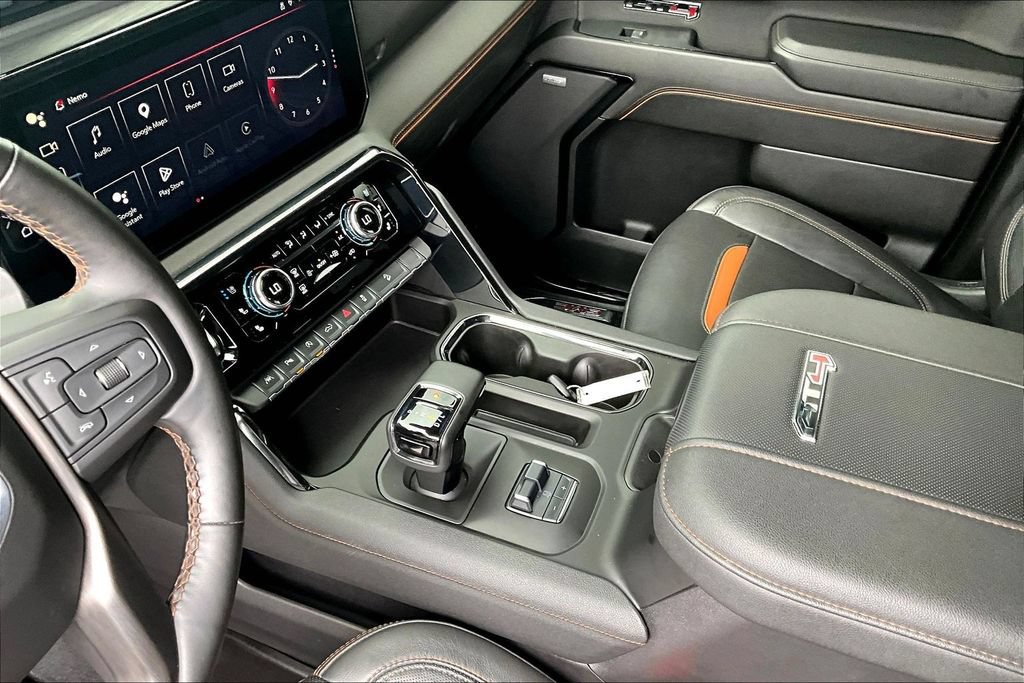 Used 2023 GMC Sierra 1500 AT4 w/ Technology Package AWD/4WD image 15