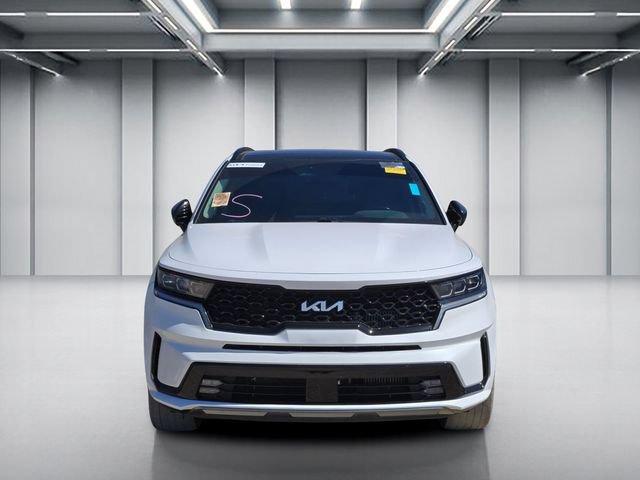 Certified 2023 Kia Sorento SX AWD/4WD image 2