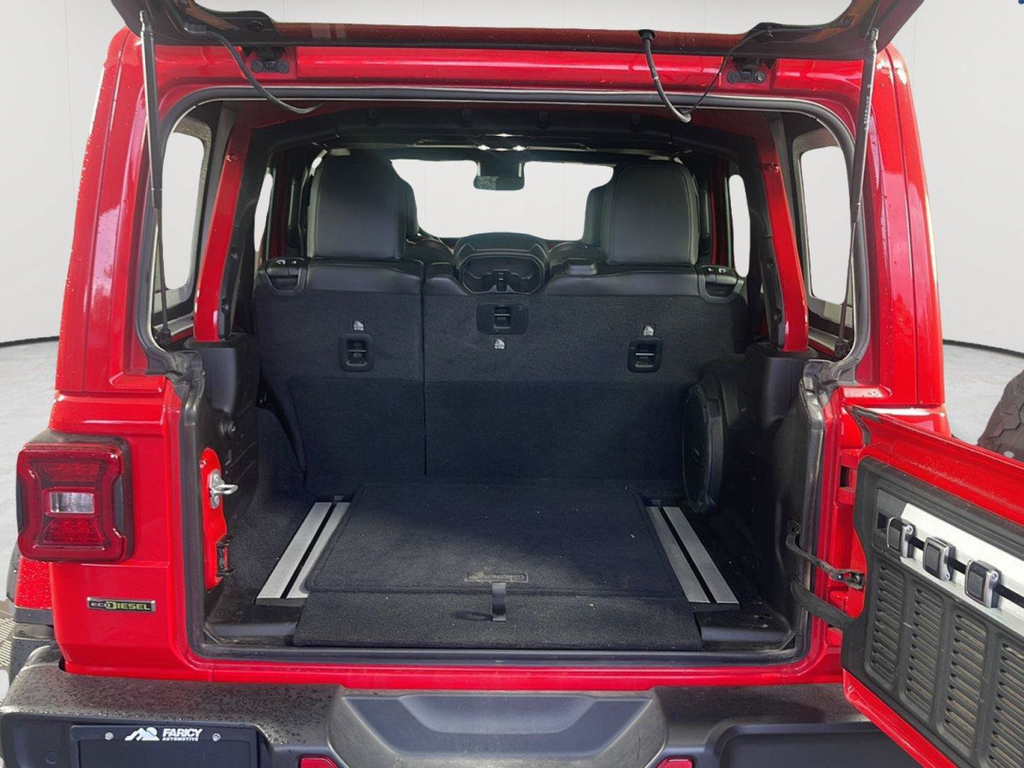 Used 2022 Jeep Wrangler Unlimited Rubicon w/ LED Lighting Group AWD/4WD image 24