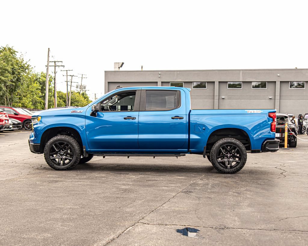 Used 2024 Chevrolet Silverado 1500 LT Trail Boss w/ LT Trail Boss Premium Package AWD/4WD image 6