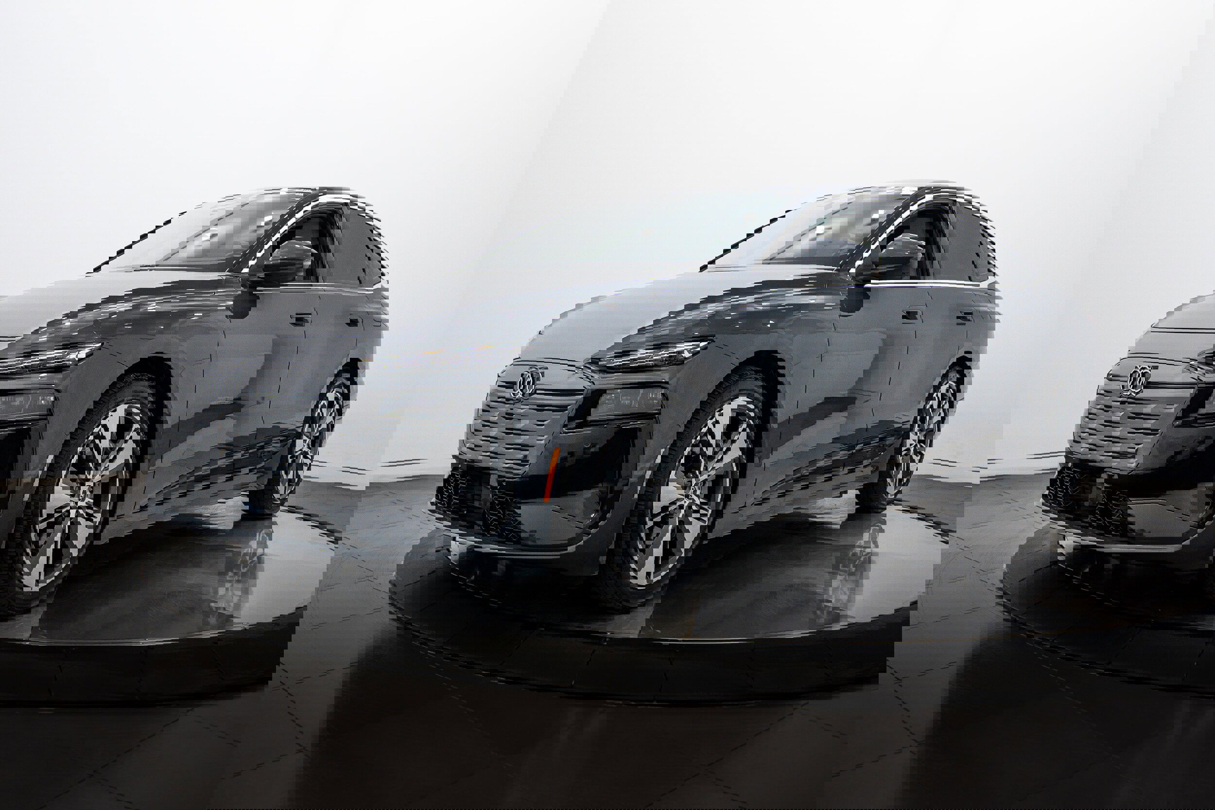 Certified 2025 Audi A6 e-tron Prestige w/ Beige Warm Weather Package image 7