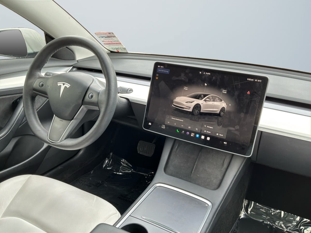 Used 2022 Tesla Model 3 Long Range AWD/4WD image 14