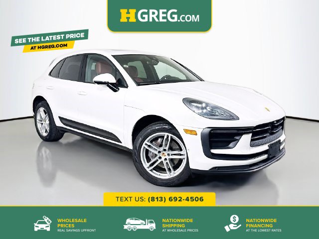 Used 2023 Porsche Macan AWD/4WD image 1