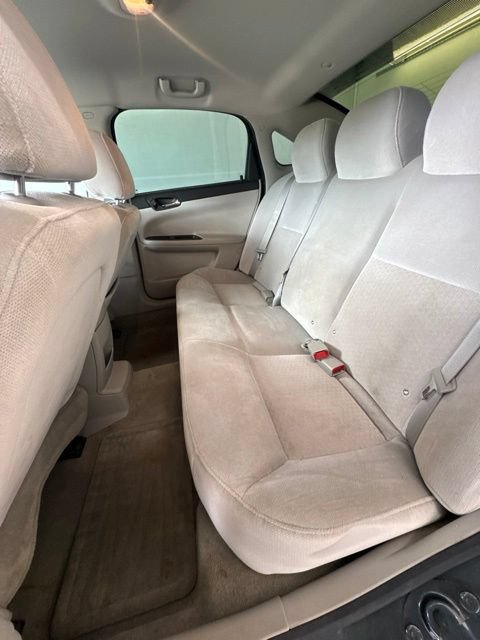 Used 2011 Chevrolet Impala LS FWD image 12