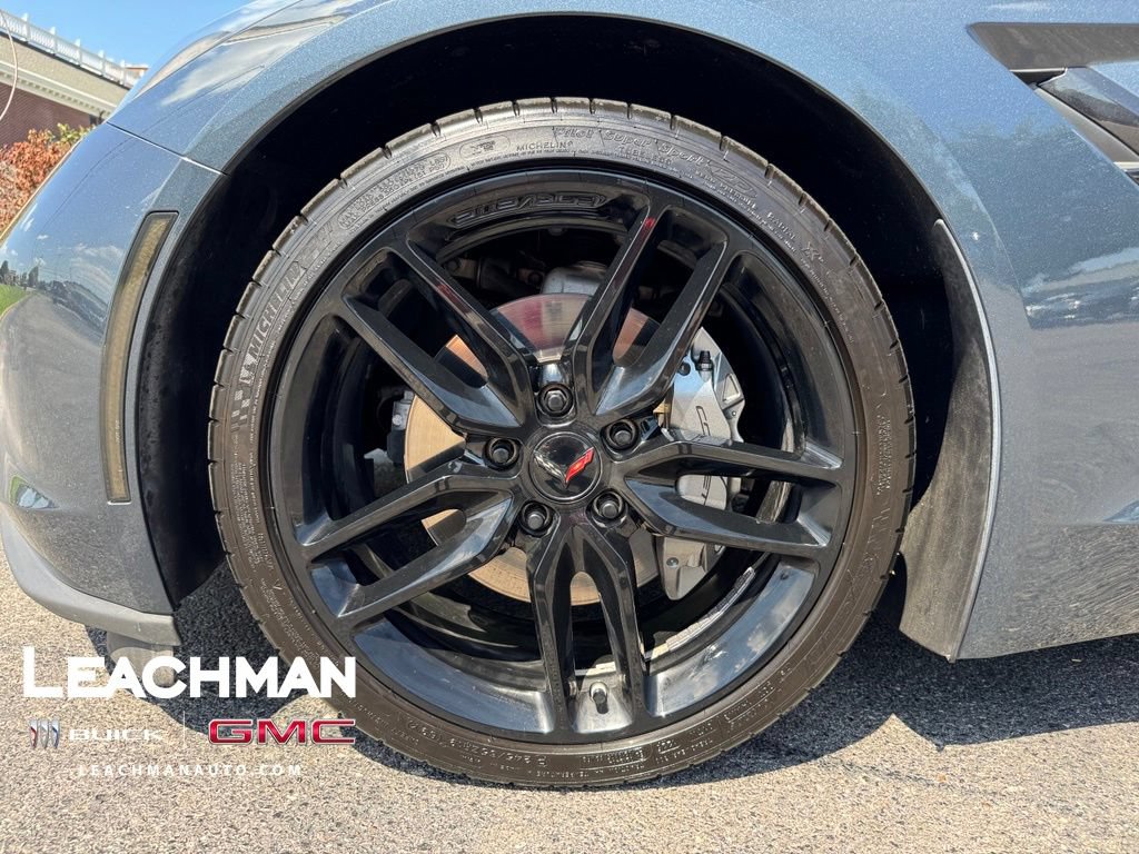 Certified 2019 Chevrolet Corvette Stingray Coupe w/ 1LT RWD image 8