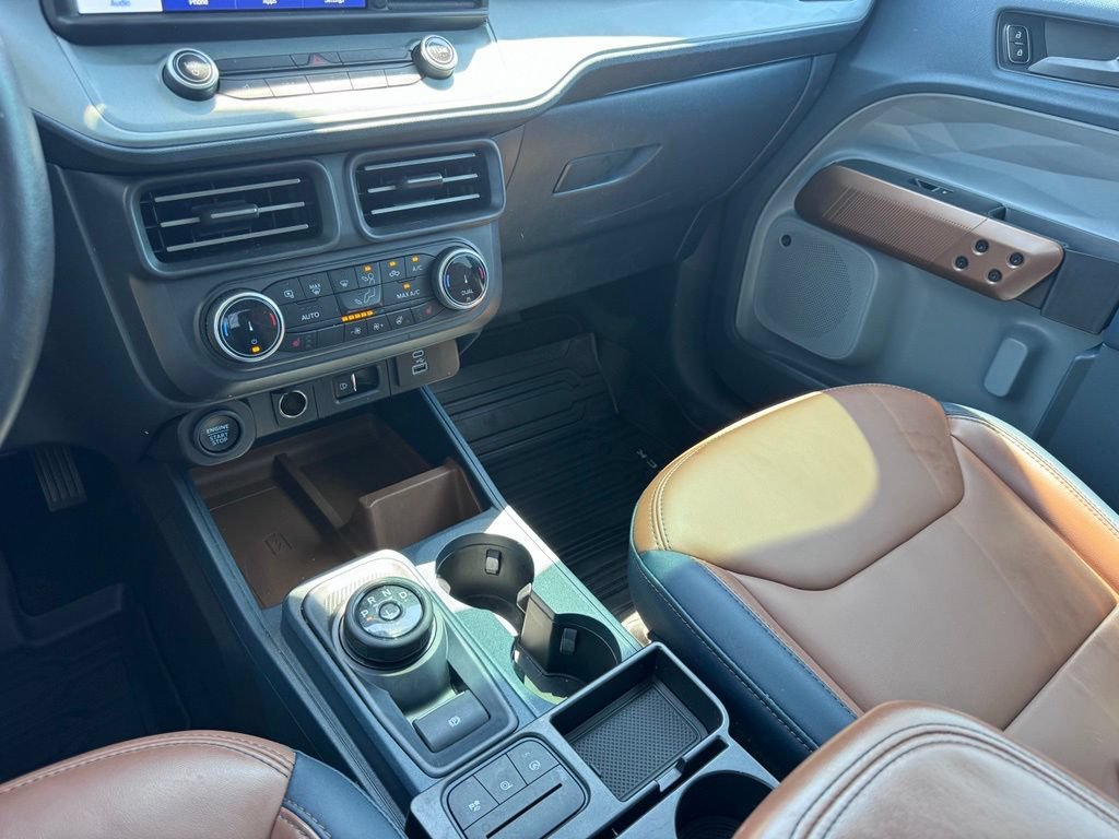 Used 2022 Ford Maverick Lariat w/ Lariat Luxury Package FWD image 34