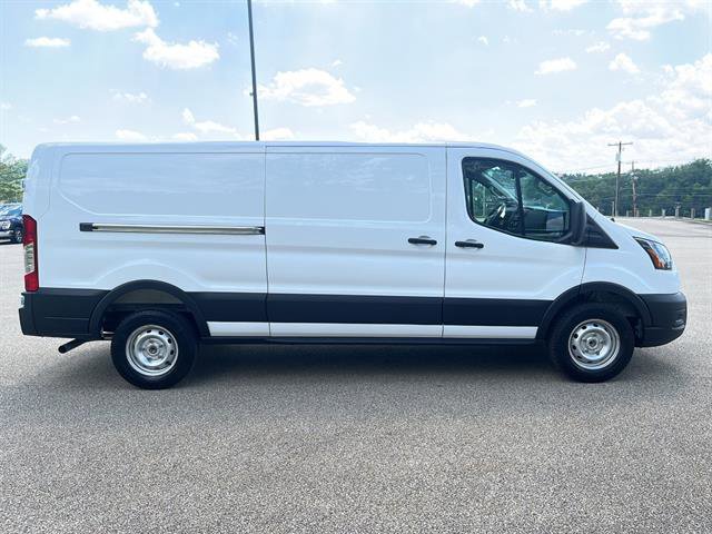 New 2025 Ford Transit 150 Low Roof image 5