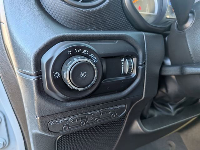 Used 2024 Jeep Wrangler Rubicon image 22