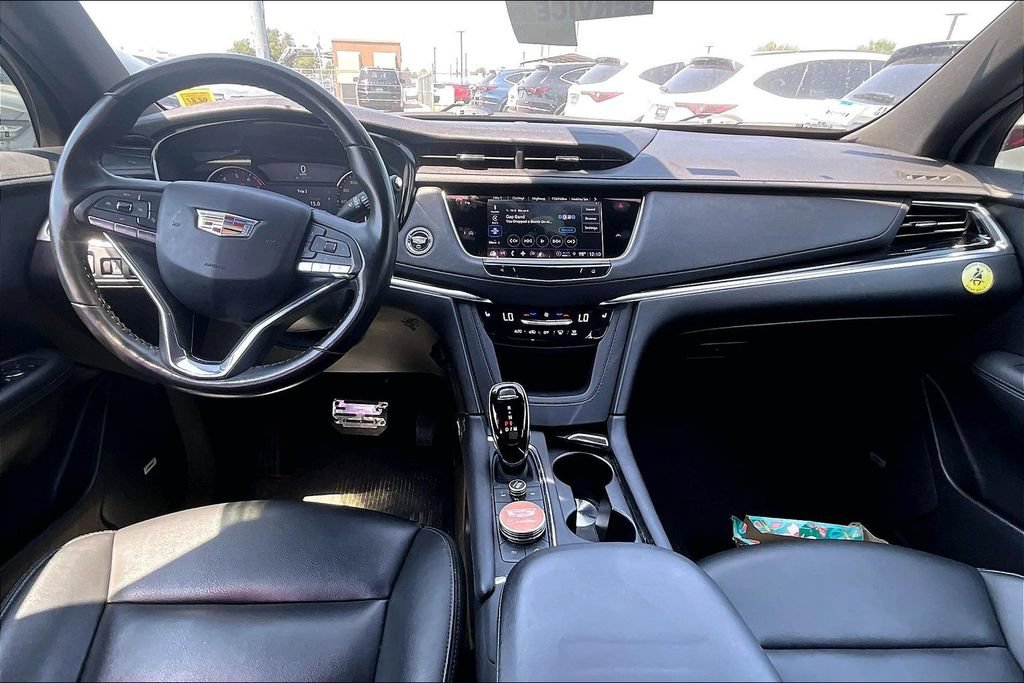 Used 2023 Cadillac XT6 Luxury FWD image 18