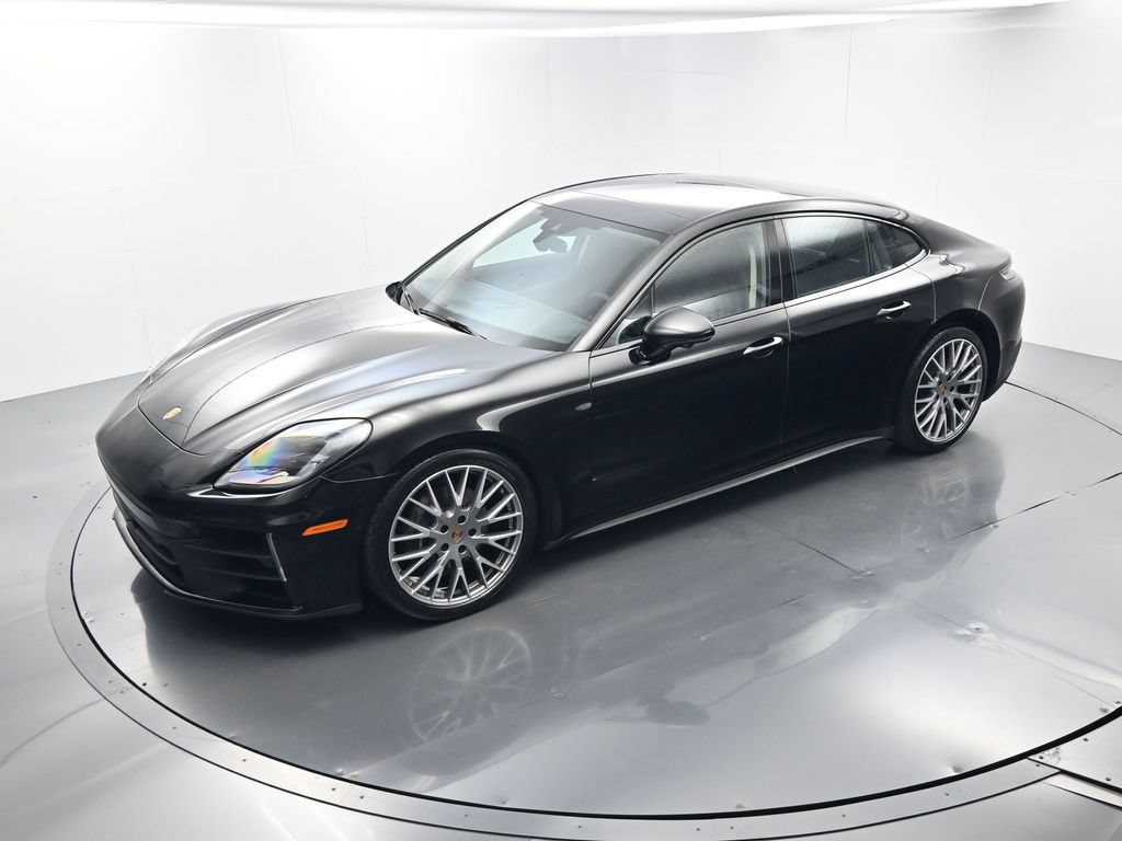 Certified 2025 Porsche Panamera 4 AWD/4WD image 31