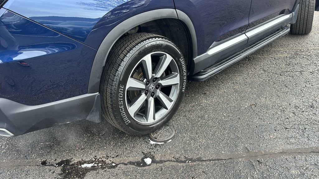 Used 2024 Honda Pilot Elite image 8