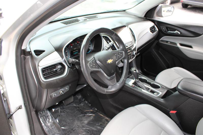 Used 2018 Chevrolet Equinox Premier FWD image 11