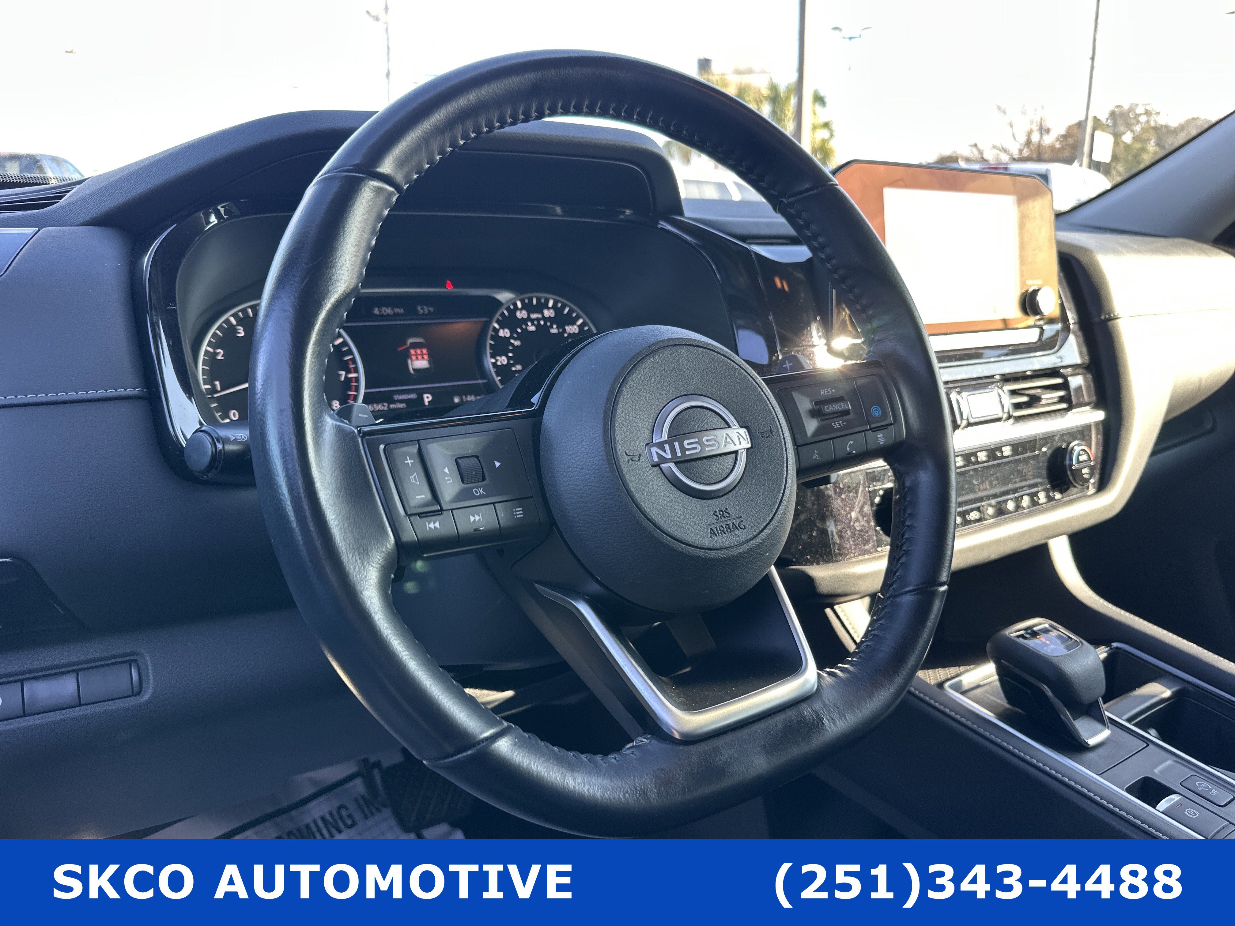 Used 2022 Nissan Pathfinder SV image 20