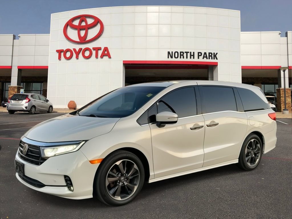 Used 2023 Honda Odyssey Elite image 1