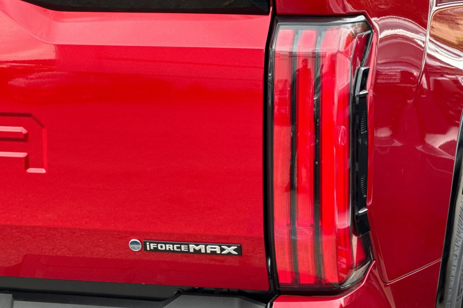 New 2025 Toyota Tundra Platinum image 31