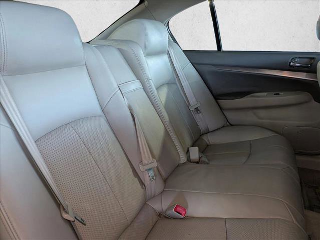 Used 2011 INFINITI G25 Journey RWD image 19