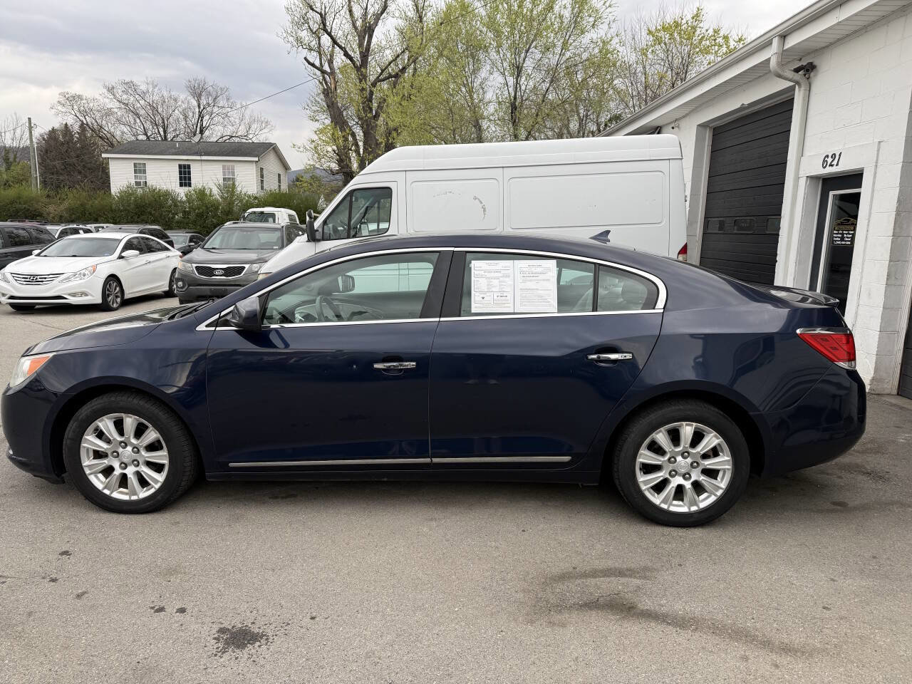 Used 2012 Buick LaCrosse FWD image 9