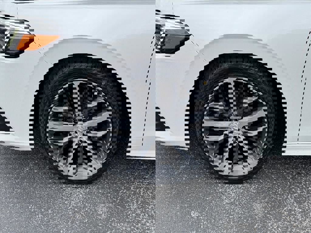 Used 2022 Honda Civic Touring image 13