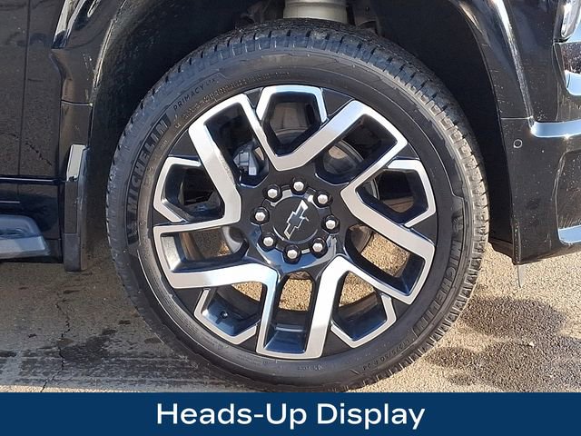 Used 2024 Chevrolet Silverado EV RST image 11