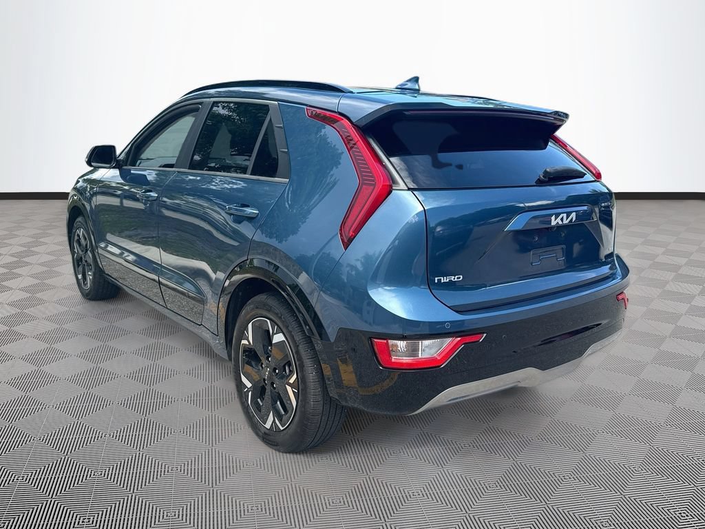 Used 2024 Kia Niro Wind w/ Wind Preserve Package FWD image 8