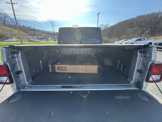 Used 2022 Jeep Gladiator Willys image 22