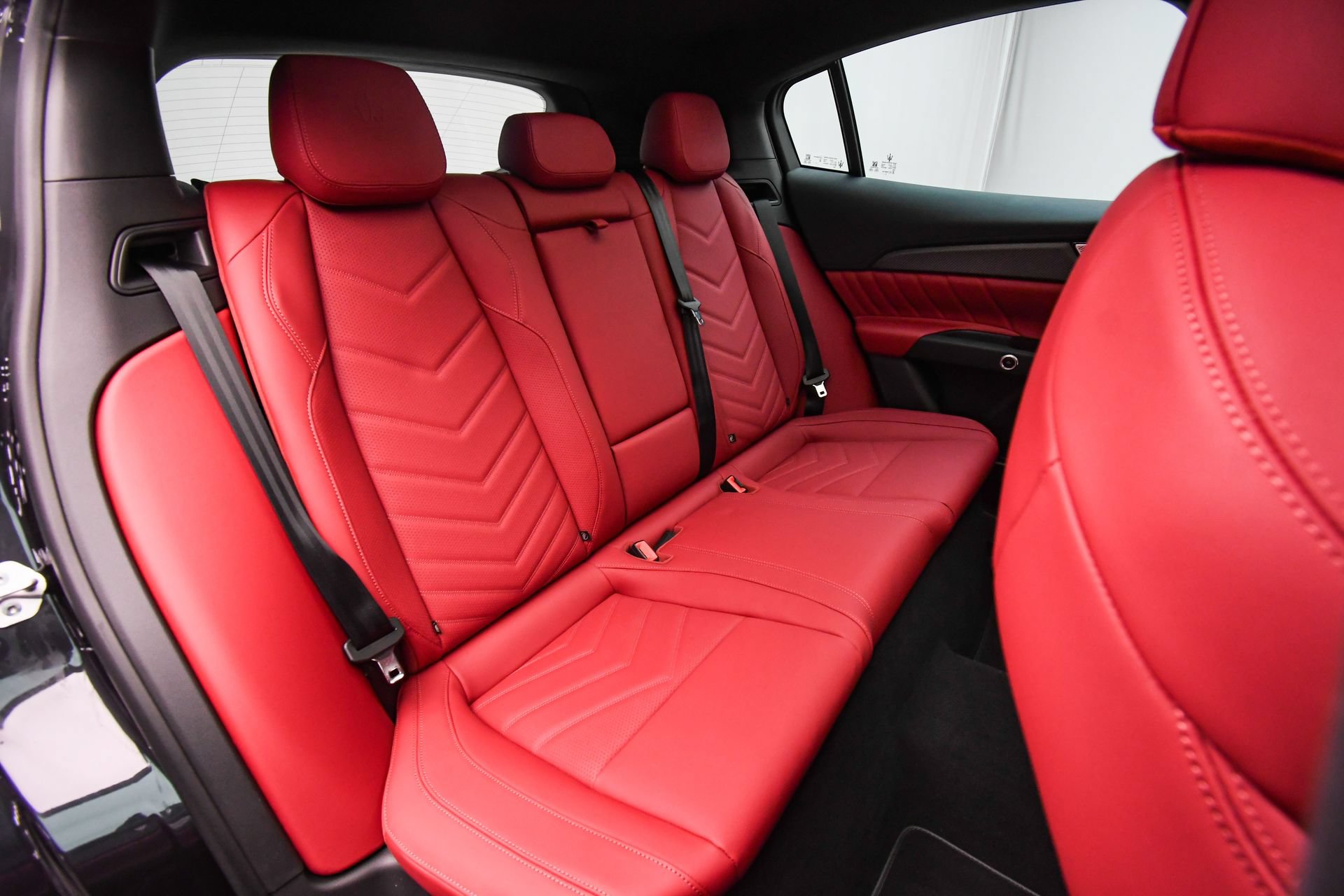 Used 2025 Maserati Grecale Modena AWD/4WD image 49