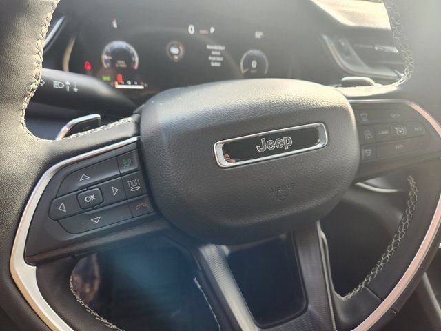 New 2026 Jeep Grand Cherokee Laredo X AWD/4WD image 22