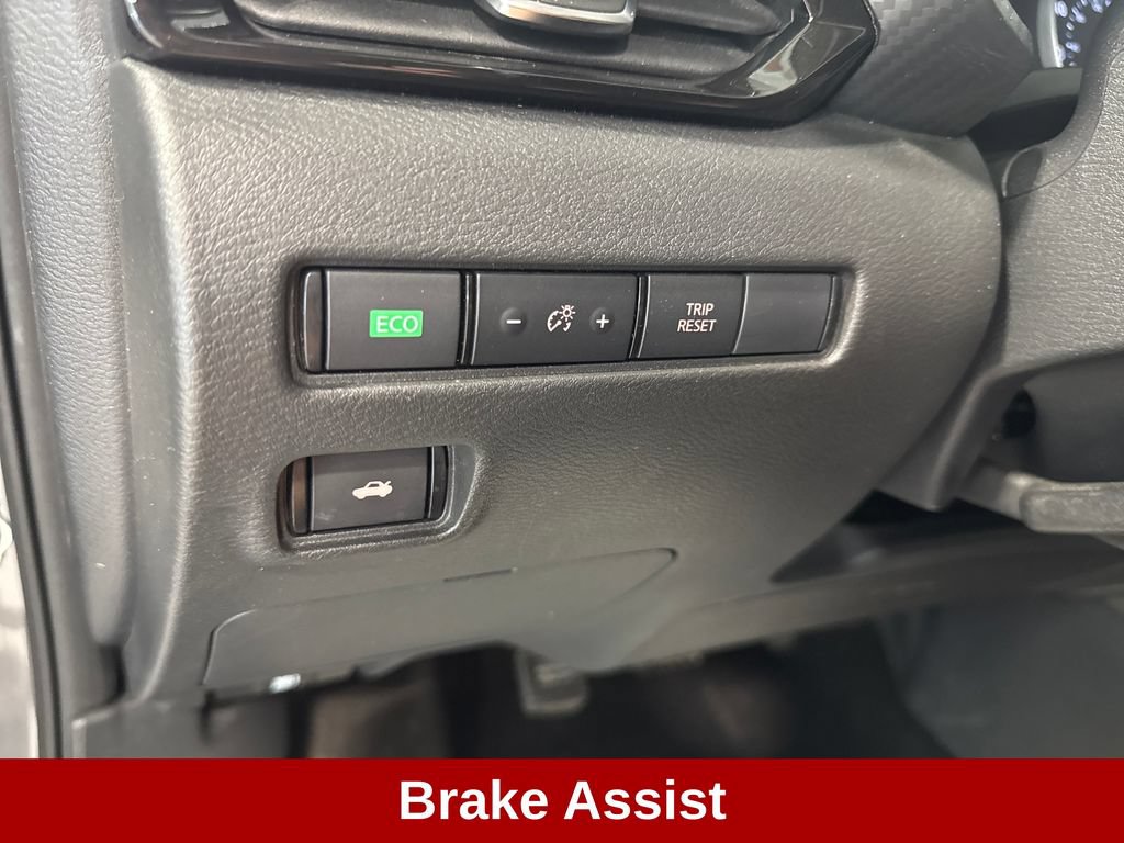 Used 2025 Nissan Sentra SV FWD image 9