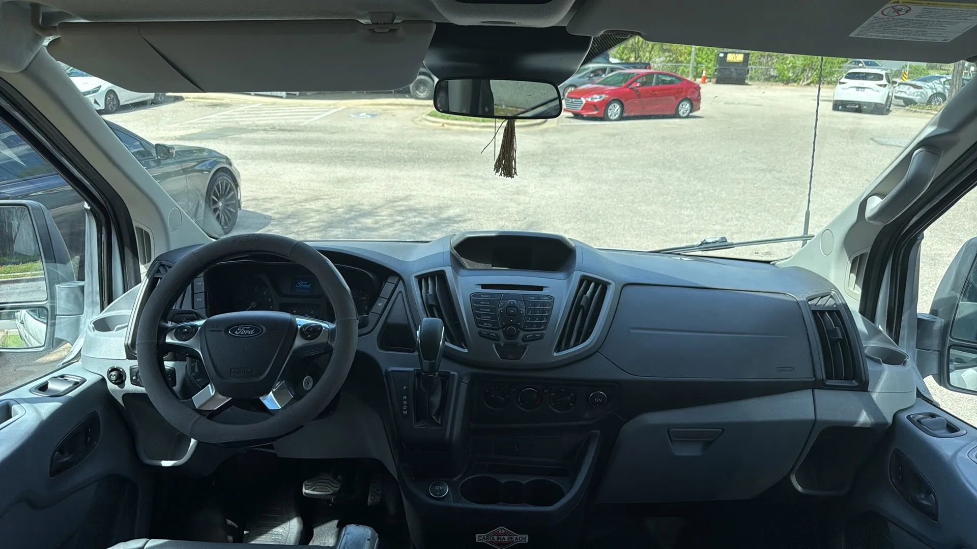 Used 2017 Ford Transit 150 XL RWD image 25