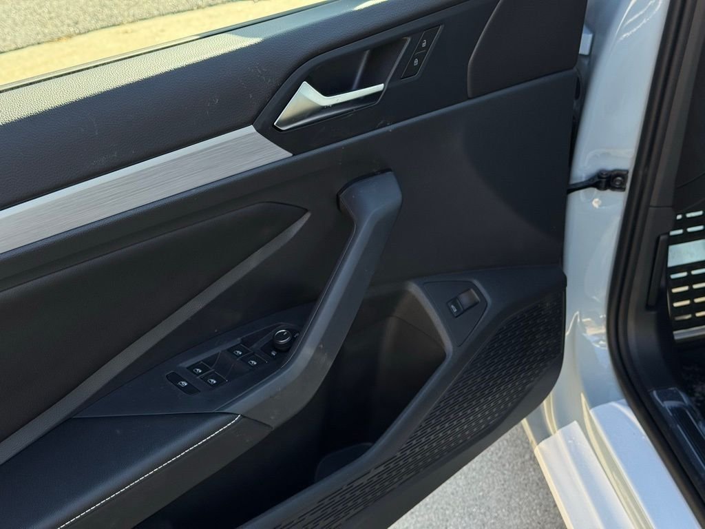 New 2026 Volkswagen Jetta Sport FWD image 18