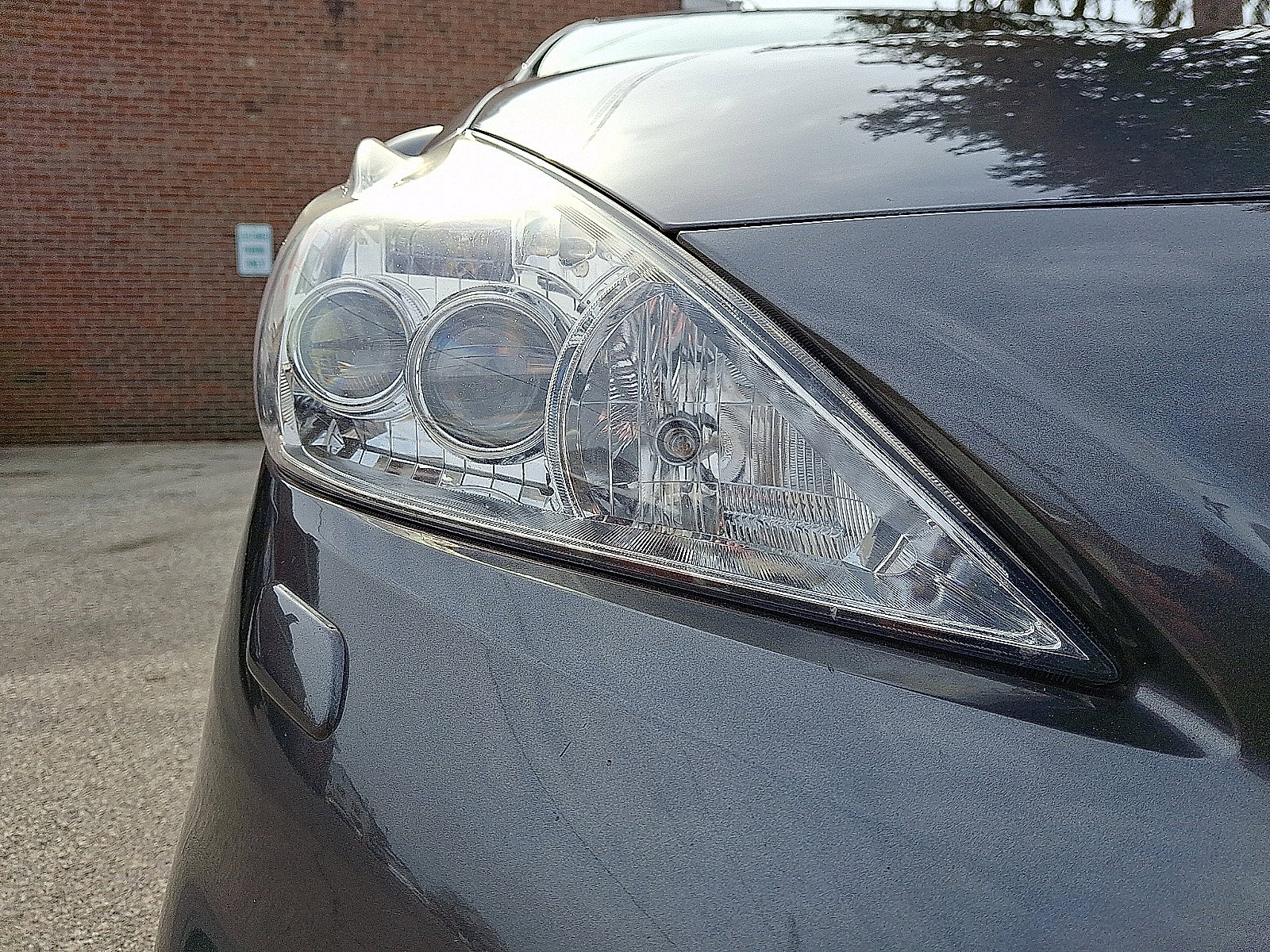 Used 2014 Toyota Prius V Five image 10