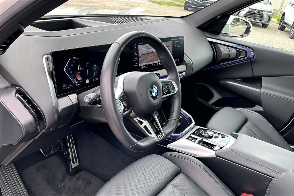 Used 2025 BMW X3 xDrive30i AWD/4WD image 16