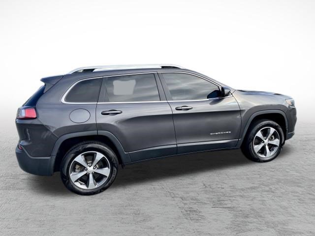 Used 2019 Jeep Cherokee Limited image 7