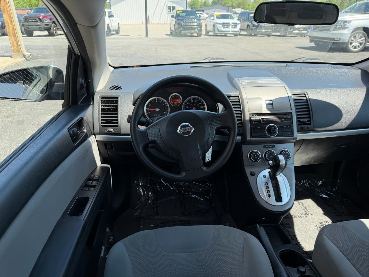 Used 2011 Nissan Sentra 2.0 FWD image 14