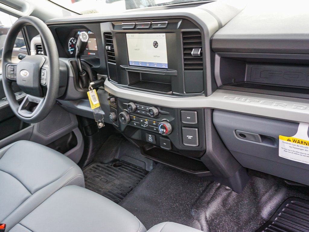 New 2024 Ford F250 XL w/ XL Chrome Package RWD image 14