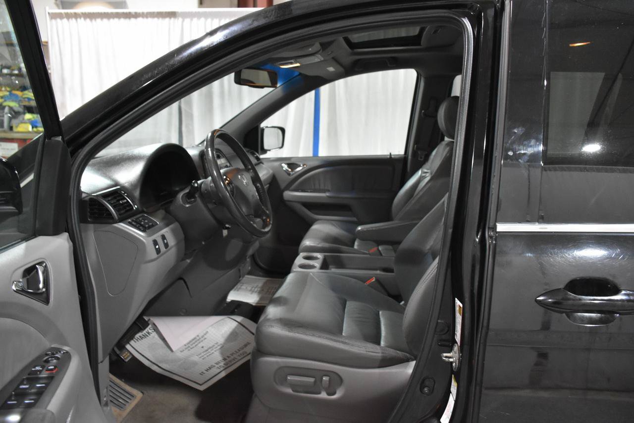 Used 2010 Honda Odyssey EX-L image 32