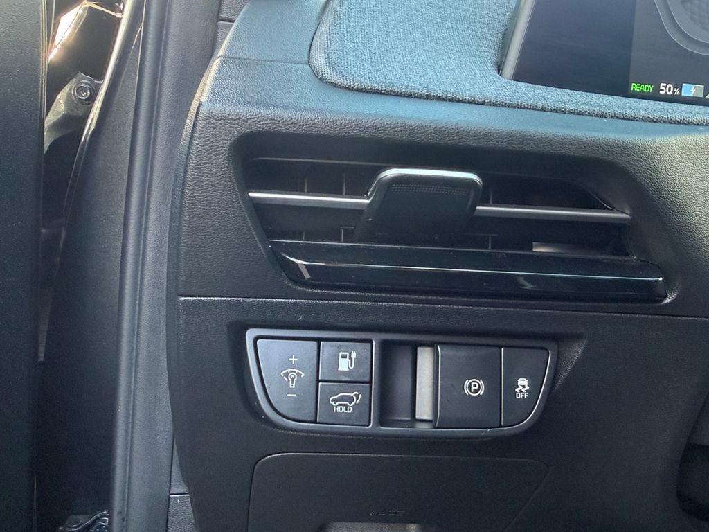 Used 2024 Kia EV6 Wind image 17